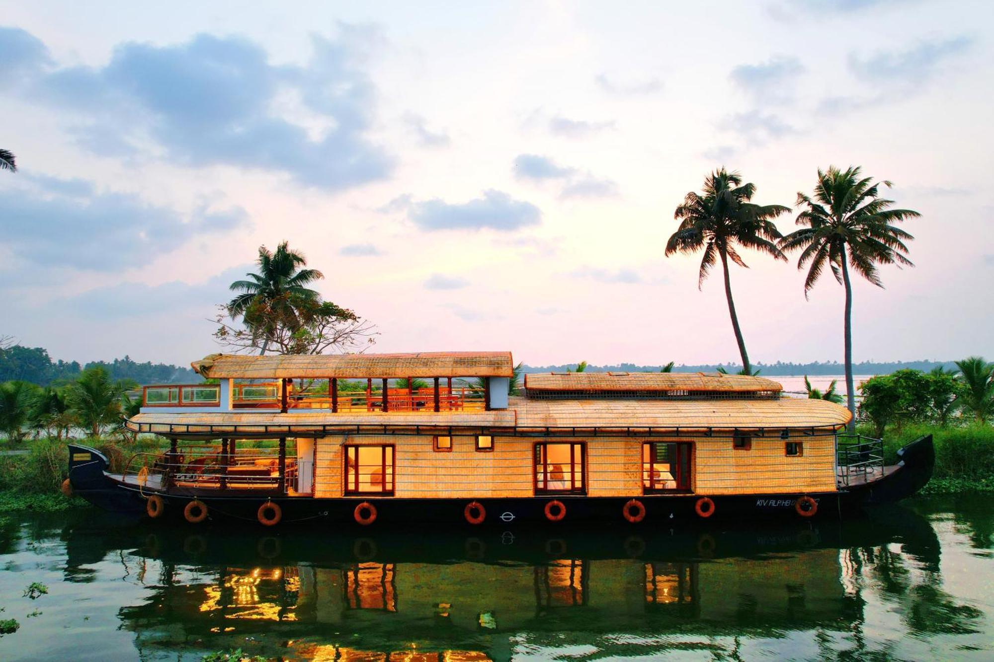 Indraprasthamlakecruise Alappuzha Exteriör bild